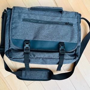 Kenneth Cole Laptop bag